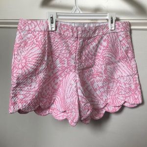 Lilly Pulitzer size 4 pink buttercup shorts